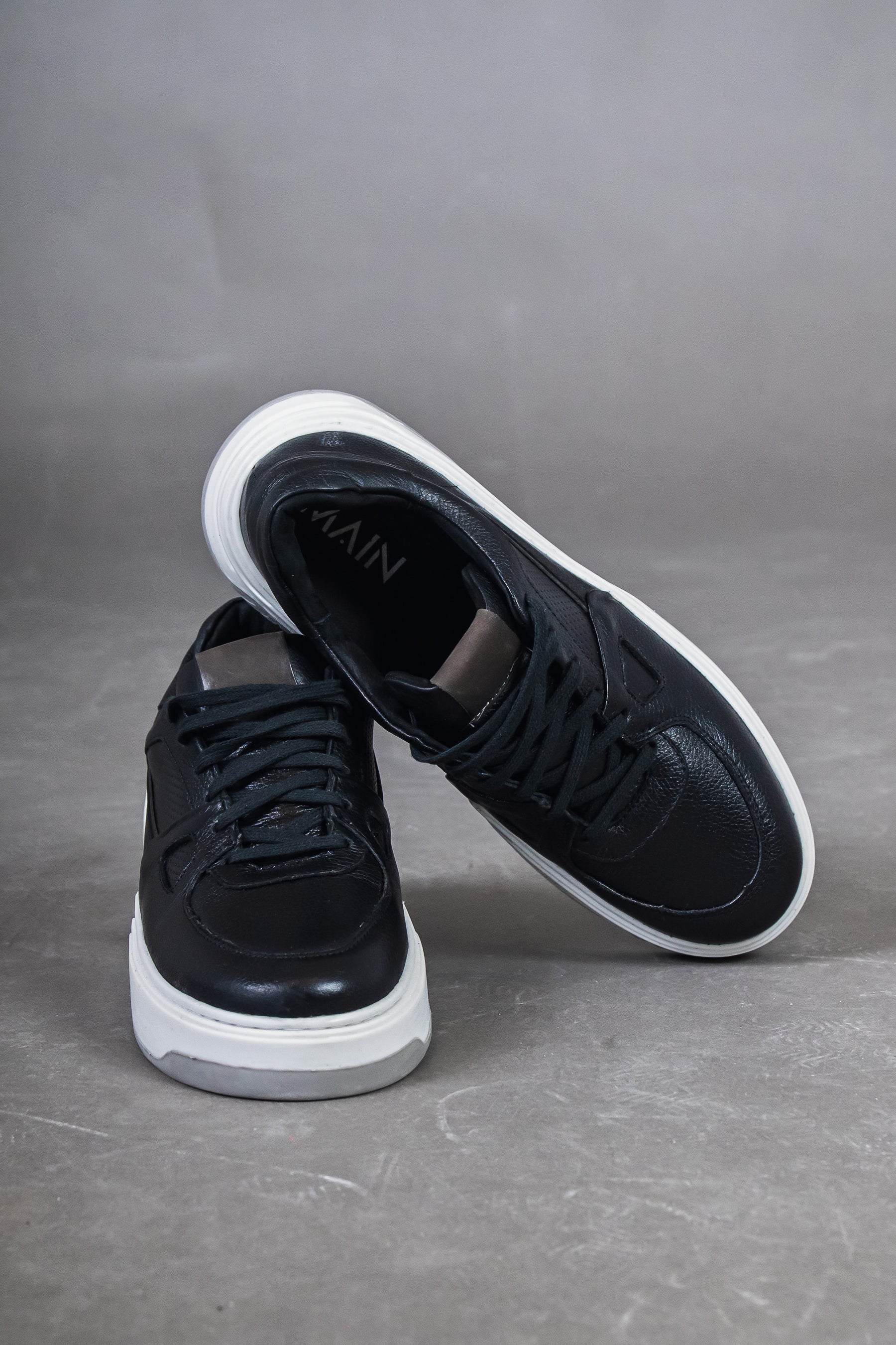 SNEAKER LEONI BLACK