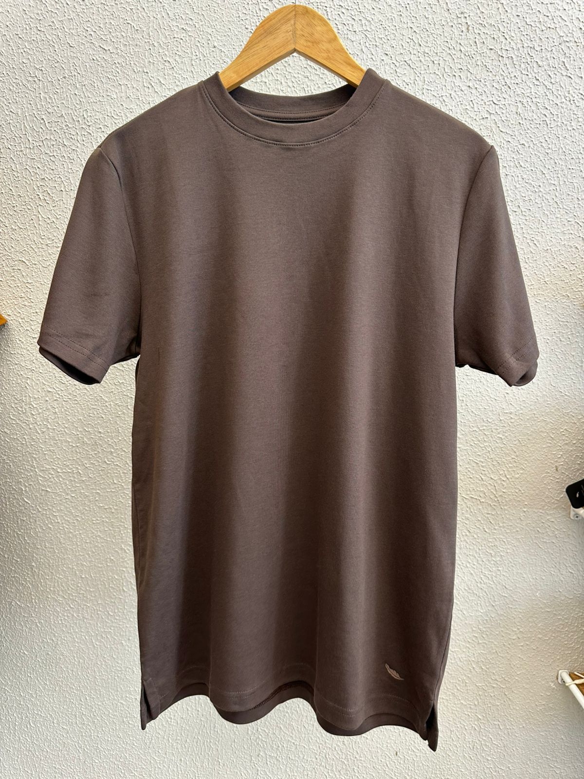 Camisa-Suedine-Marrom-G