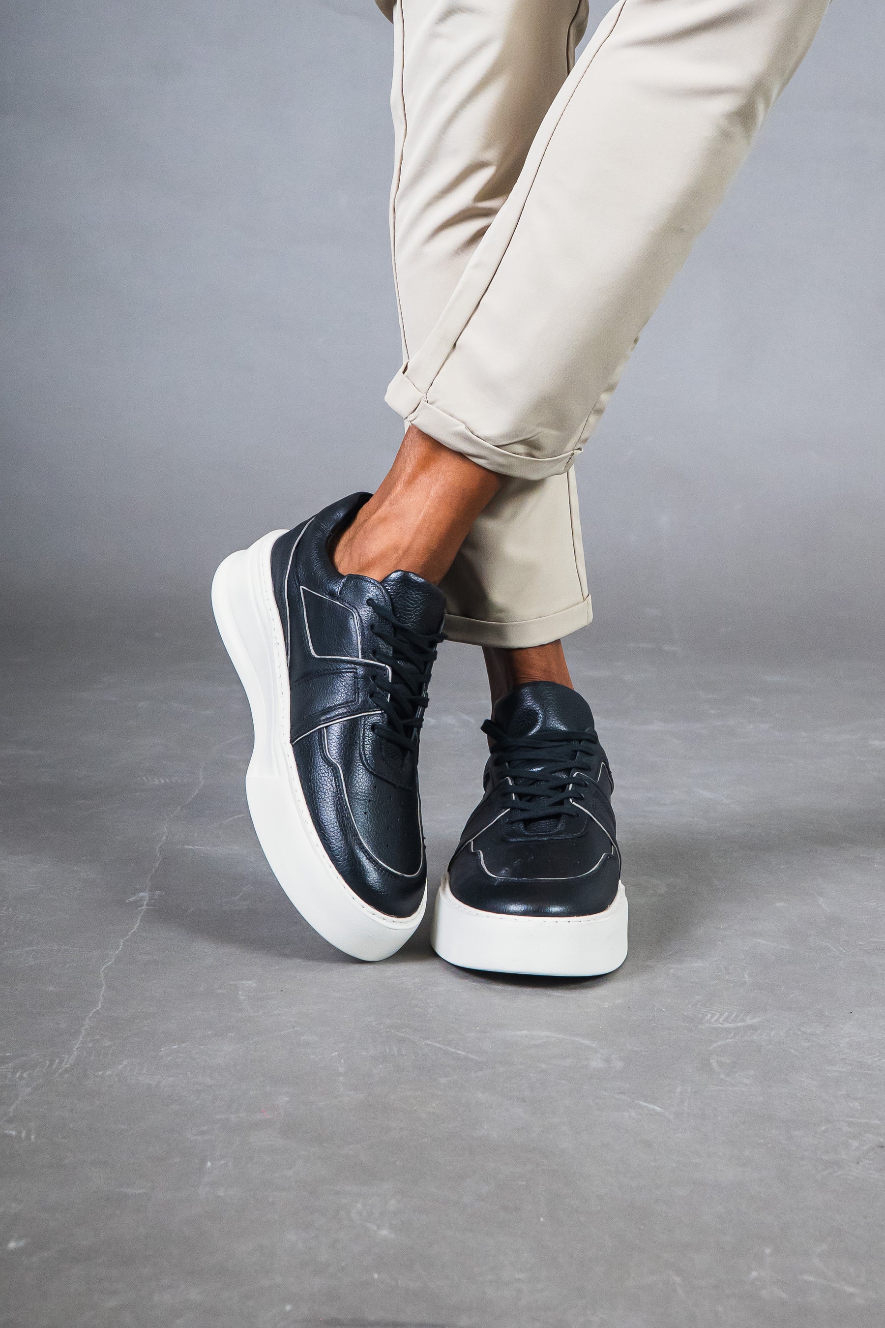 Sneaker Main Creta - Preta