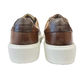 Sneaker Main Lutor